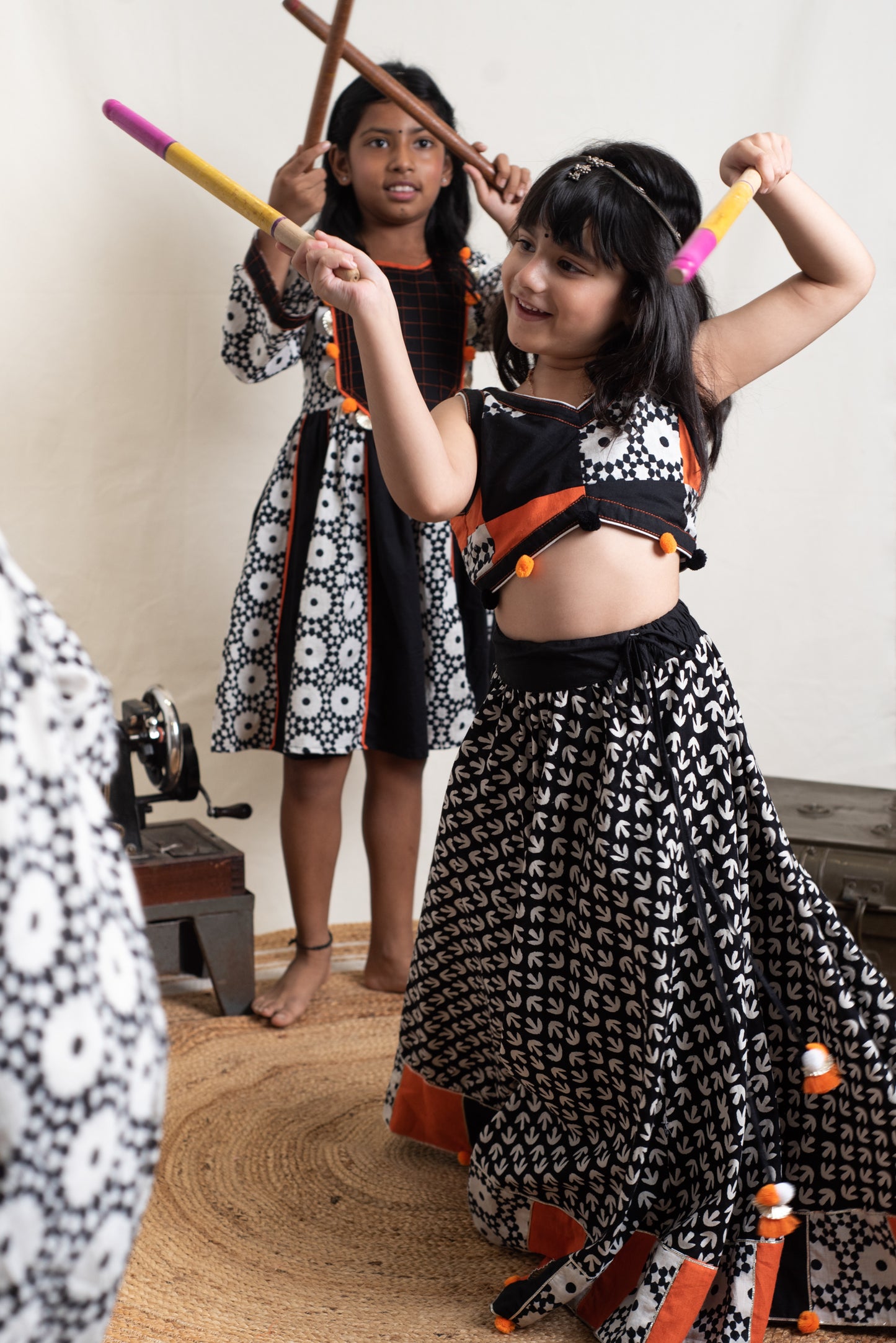Syahi Lehenga Set