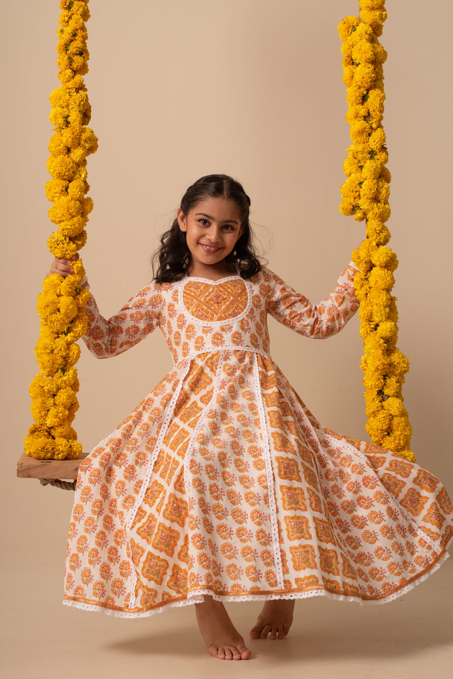 Chandan Anakrali Set