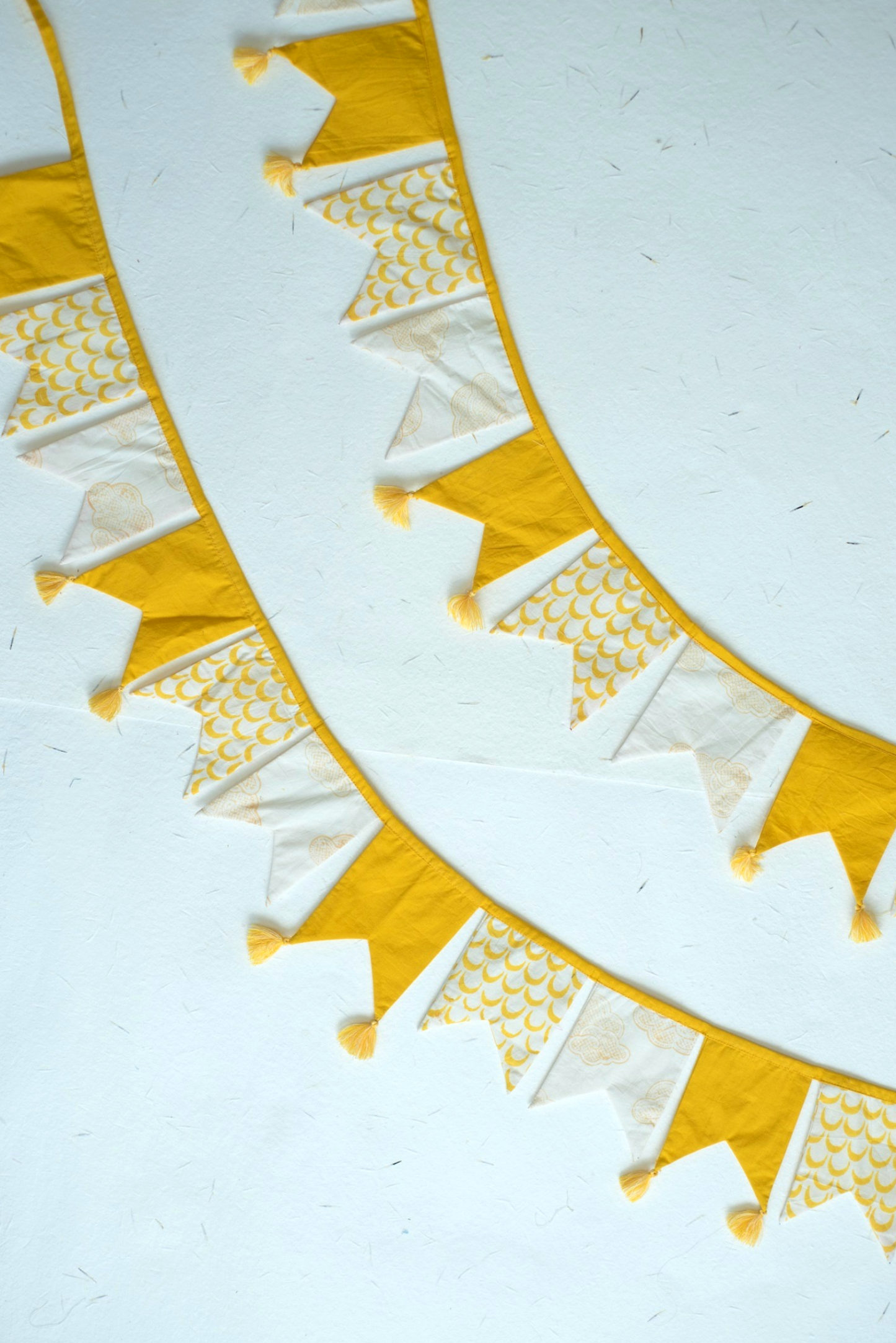 Yellow Moon Party Set