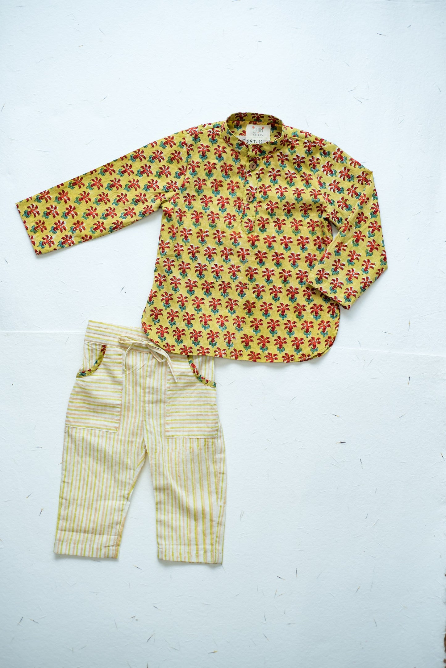 Garden Buti Kurta Set