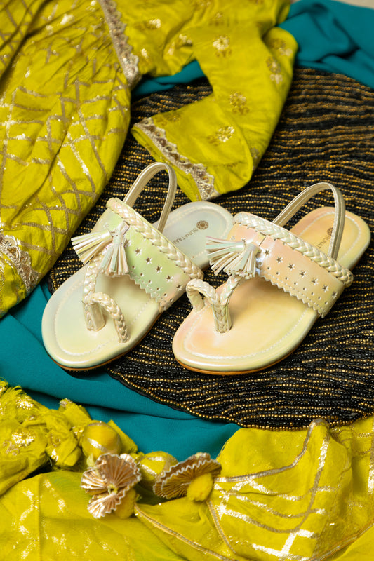 Cream Delight Kolhapuri Sandal