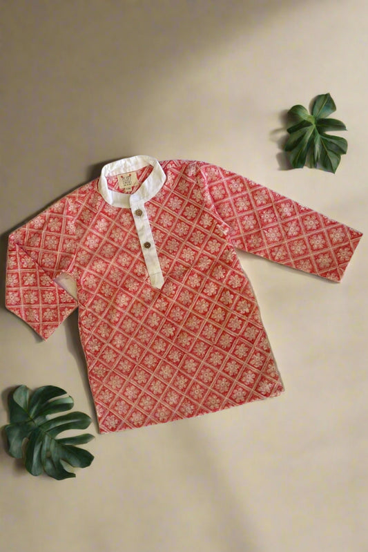 Red Kurta