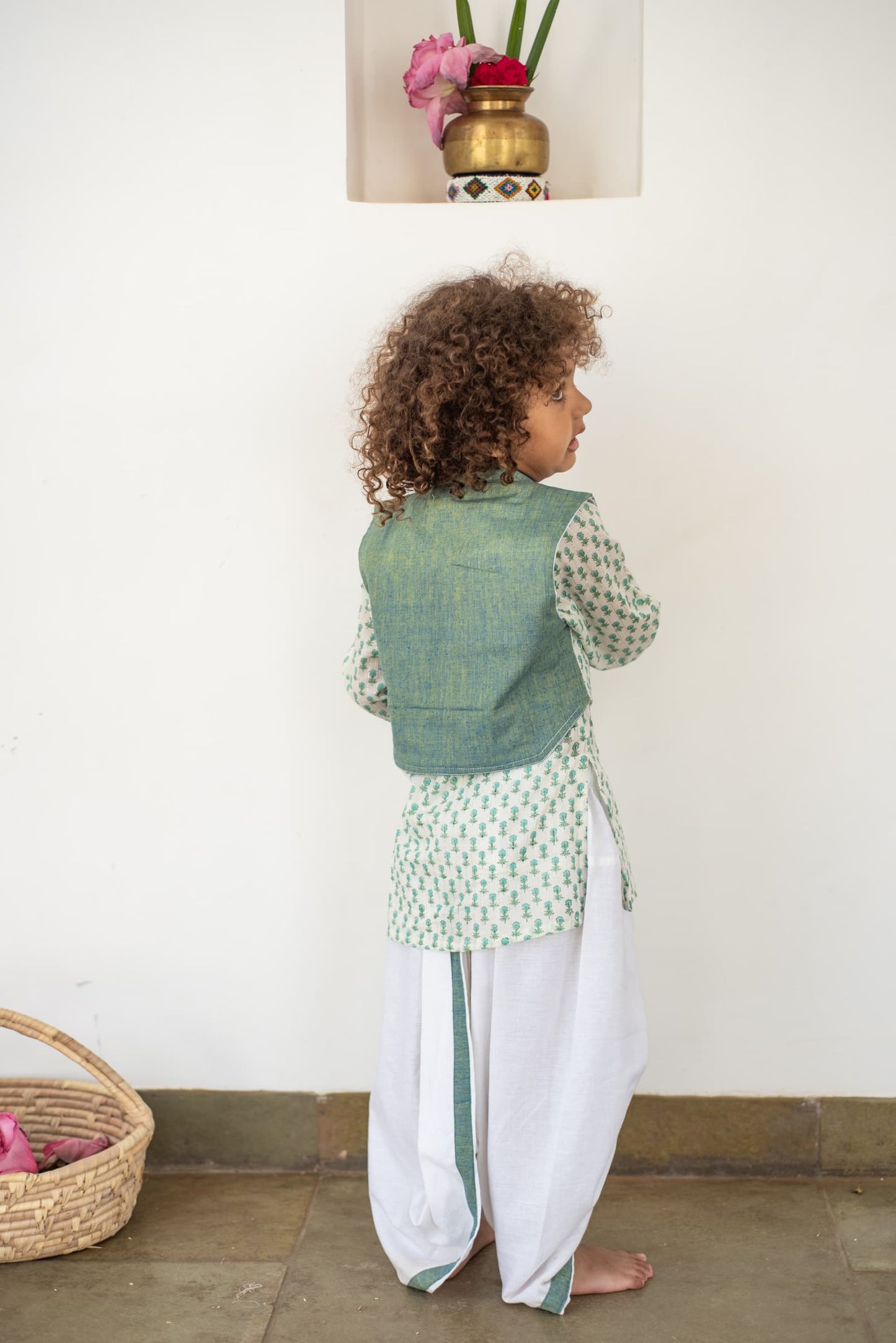 festive kids ethnic wear bloom buti kurta outfit close-up
