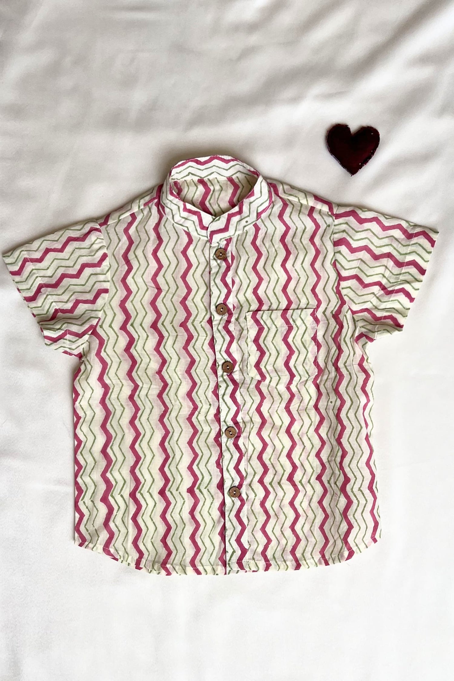 Chevron shirt kids red buti print front view