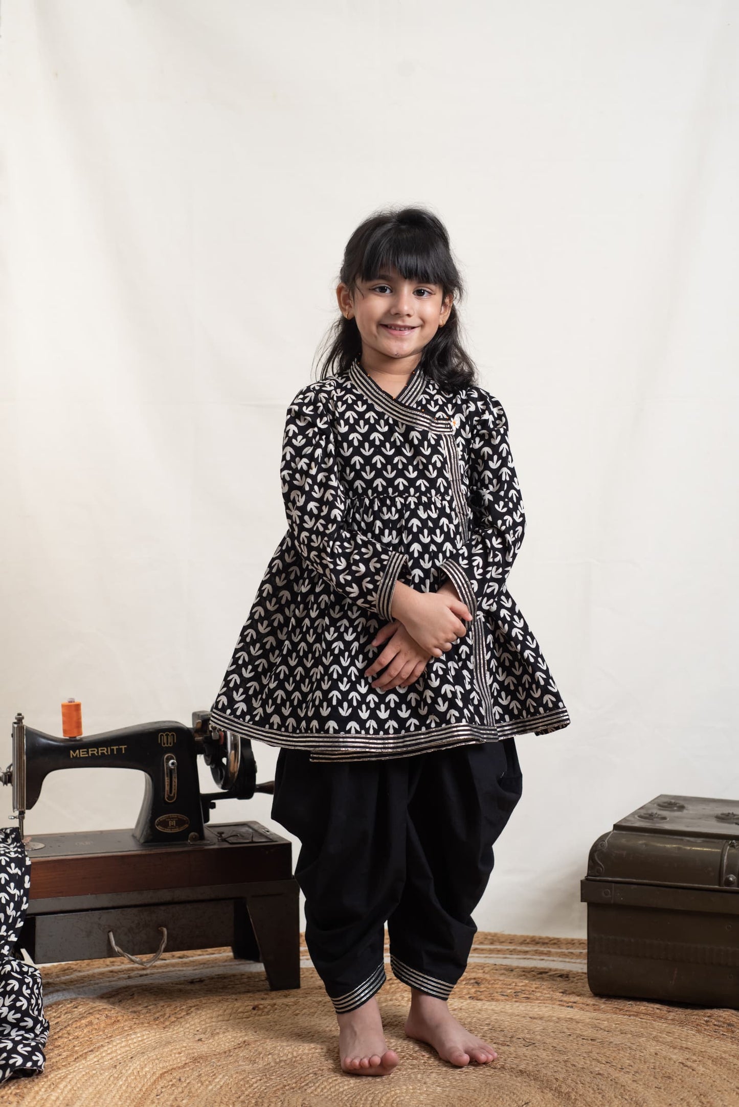 Syahi Monochrome Dhoti Set