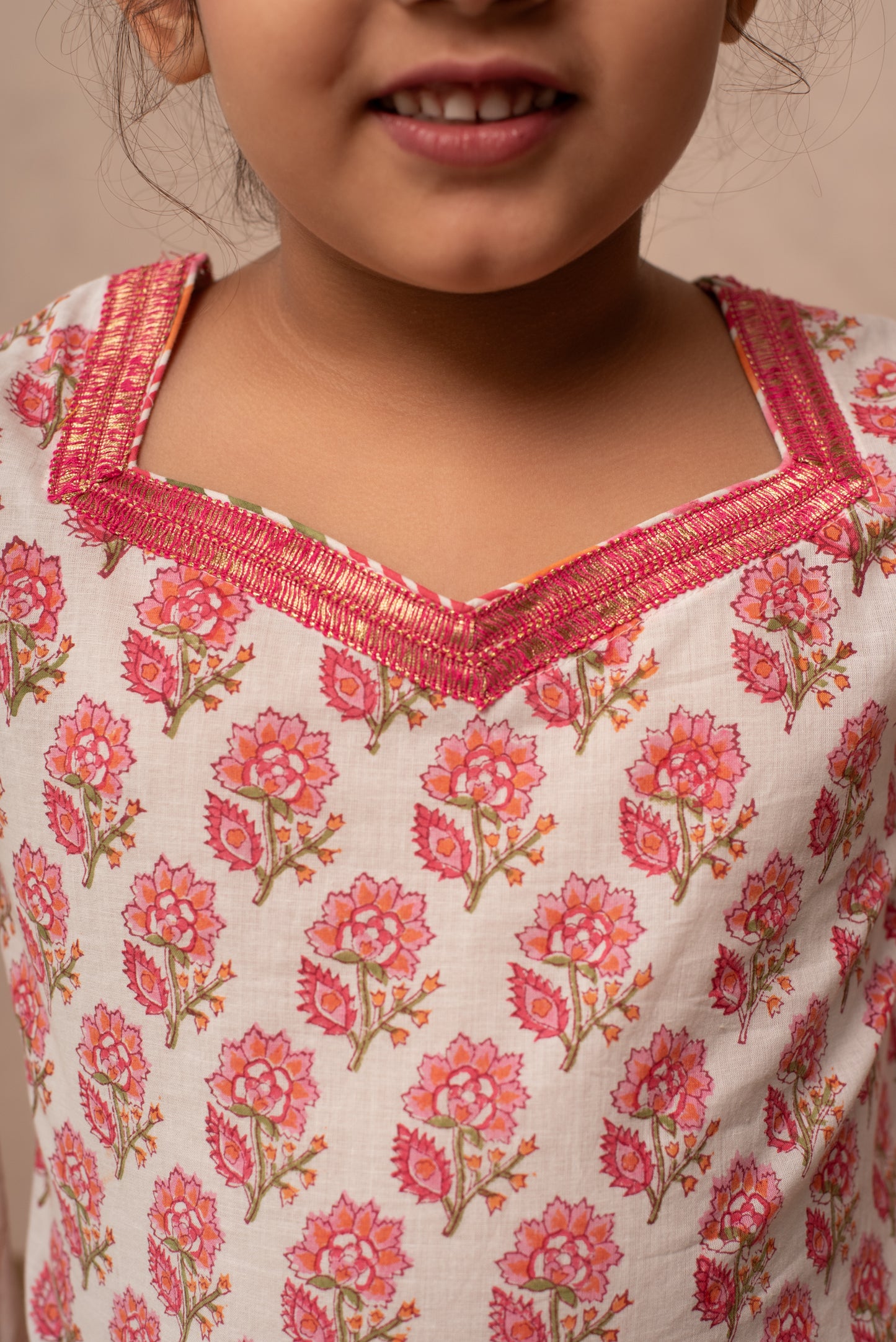 Gulabi Buti Sharara Set