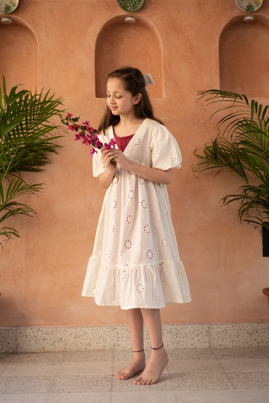 Daisy Dress kids floral outfit front view