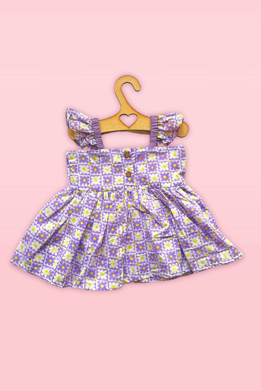 kids summer casual top with ruffles