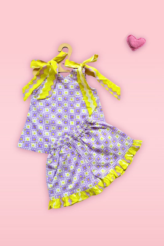 Iris Tie-Up Set kids front view outfit