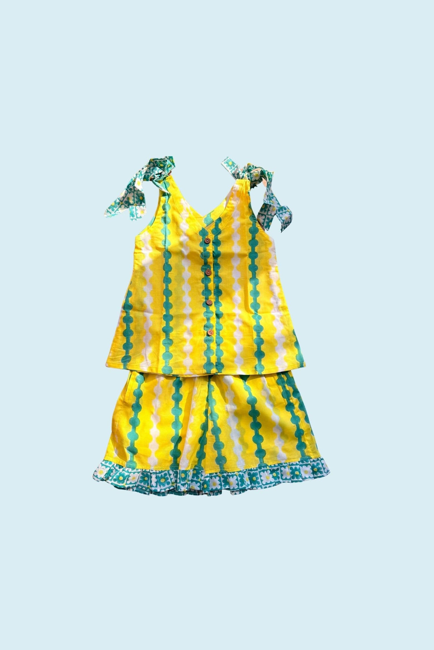 playdate outfit lemon tie-up set close-up
