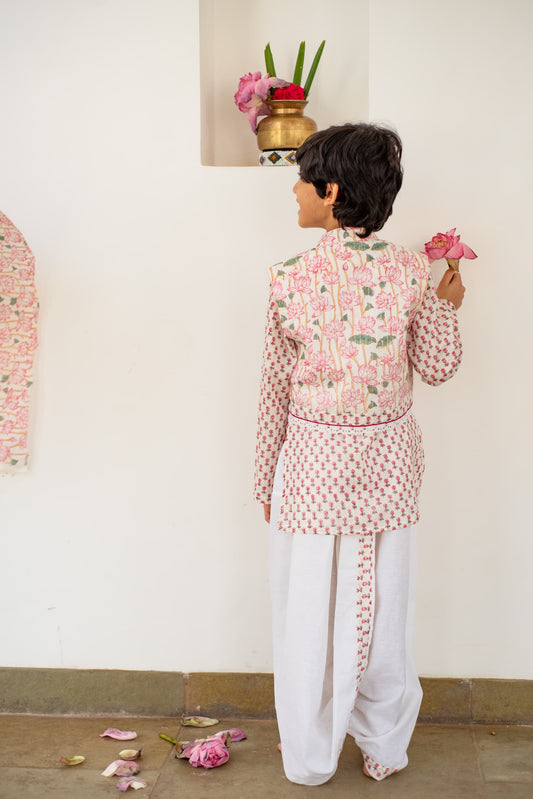 festive kids pink kurta outfit close‑up