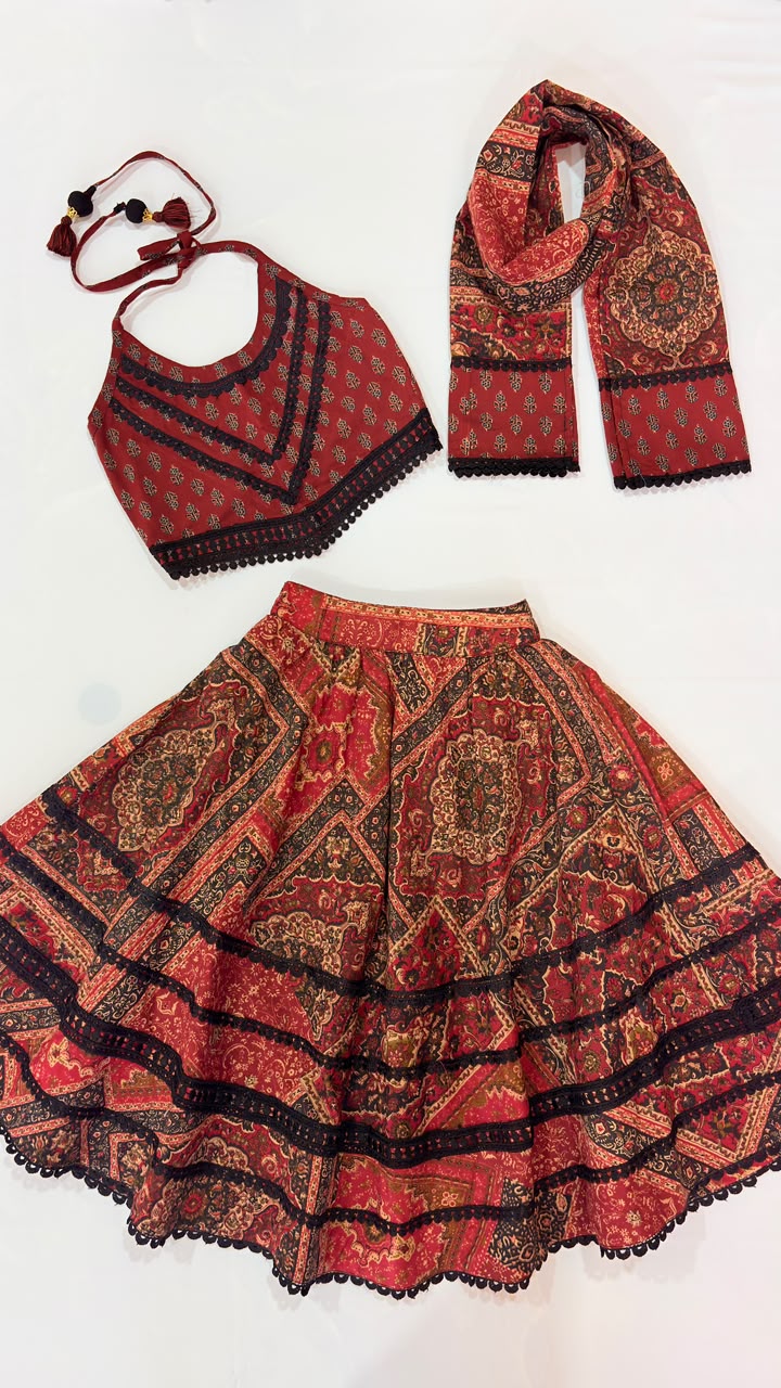 Awadh Lehenga Set