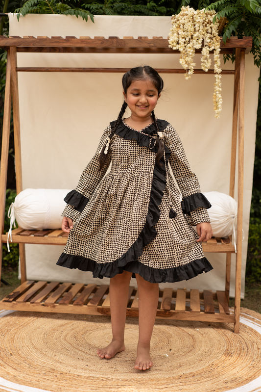 Syahi Angarakha Dress