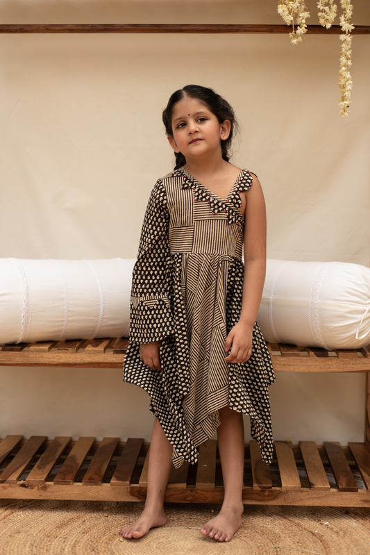 Syahi Abstract Dress